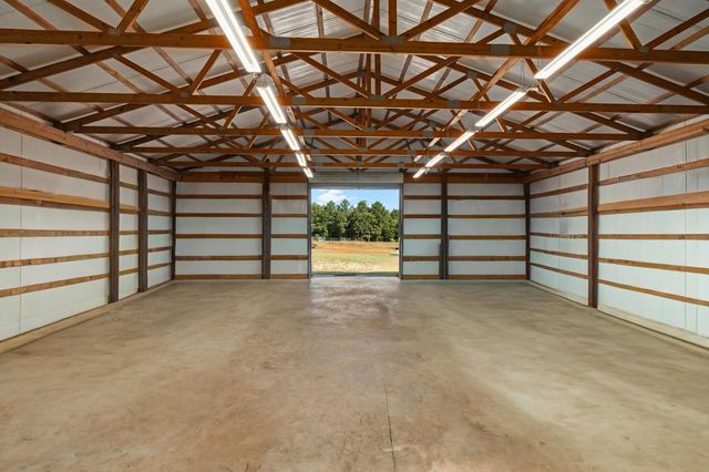 2510 CR 229 D, Henderson, TX 75652