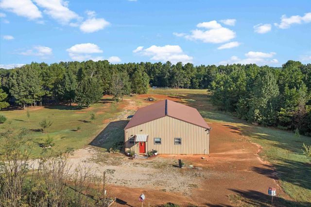 2510 CR 229 D, Henderson, TX 75652