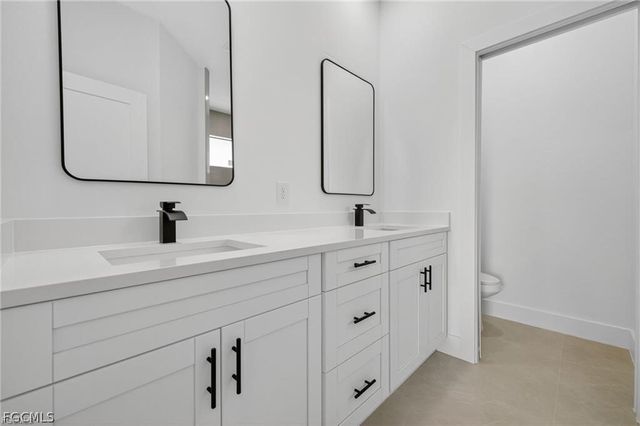 208 PEMBROKE ST ST, Lehigh Acres, FL 33974