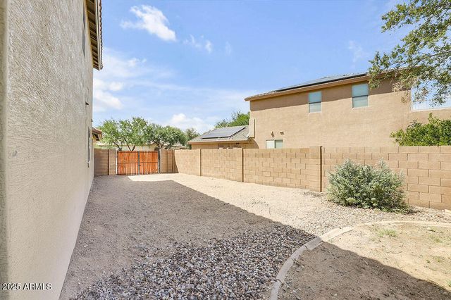 22087 N LAKESIDE Drive, Maricopa, AZ 85138