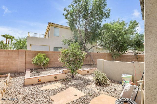 22087 N LAKESIDE Drive, Maricopa, AZ 85138