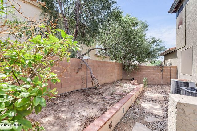 22087 N LAKESIDE Drive, Maricopa, AZ 85138
