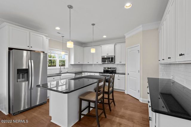 906 Needlerush Road, Sneads Ferry, NC 28460