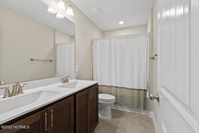906 Needlerush Road, Sneads Ferry, NC 28460