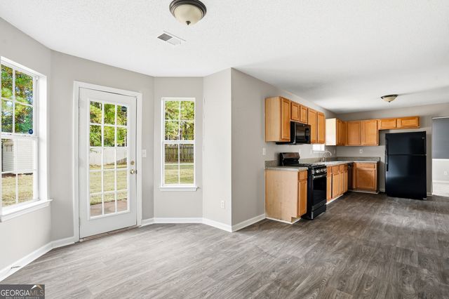 2246 Exchange Place SE, Conyers, GA 30013