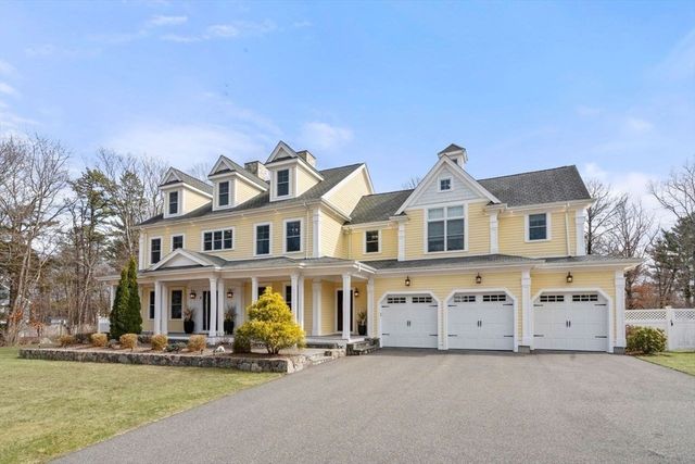 11 Briarwood Dr, Westwood, MA 02090