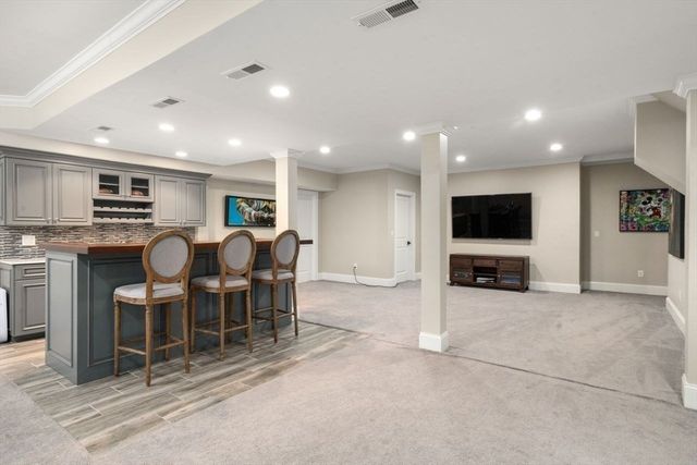 11 Briarwood Dr, Westwood, MA 02090