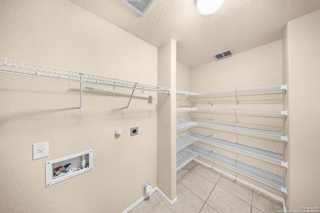 10231 Roseangel Ln, Helotes, TX 78023