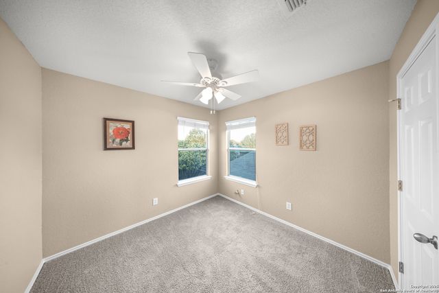 10231 Roseangel Ln, Helotes, TX 78023