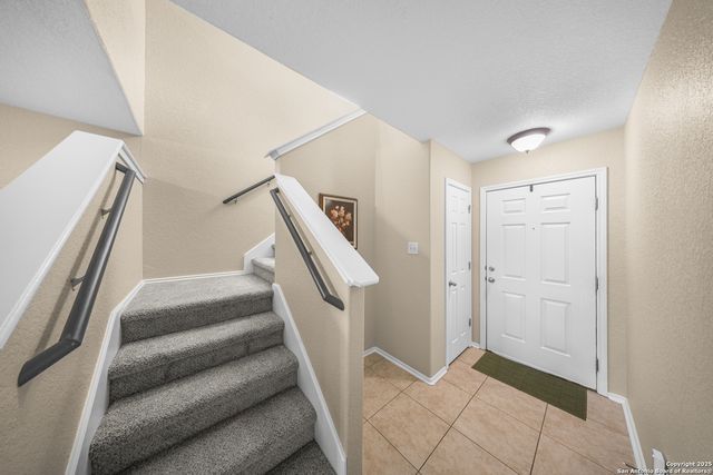 10231 Roseangel Ln, Helotes, TX 78023