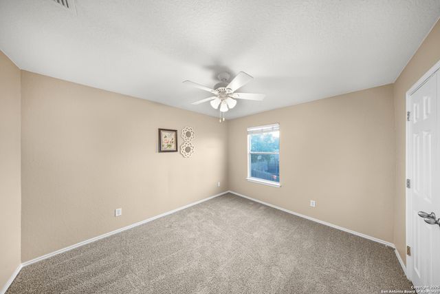 10231 Roseangel Ln, Helotes, TX 78023