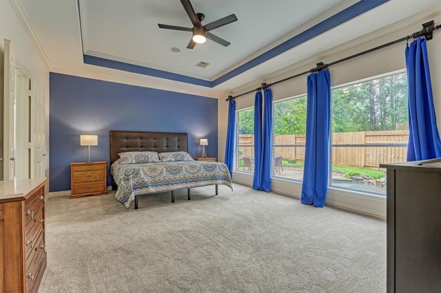 11 N French Oaks Circle, The Woodlands, TX 77382