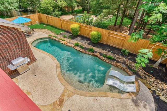 11 N French Oaks Circle, The Woodlands, TX 77382