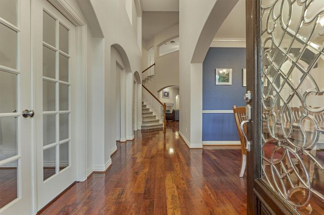 11 N French Oaks Circle, The Woodlands, TX 77382