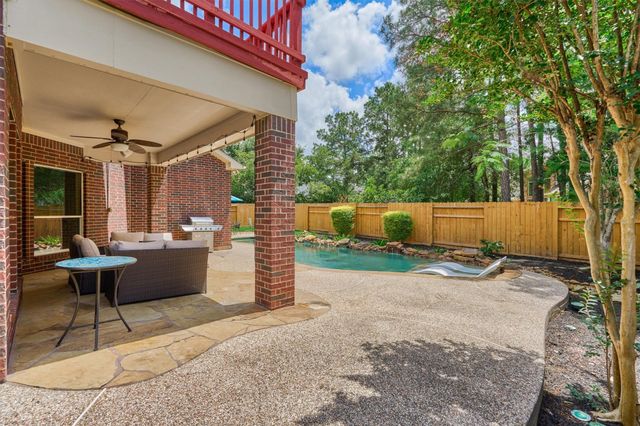 11 N French Oaks Circle, The Woodlands, TX 77382