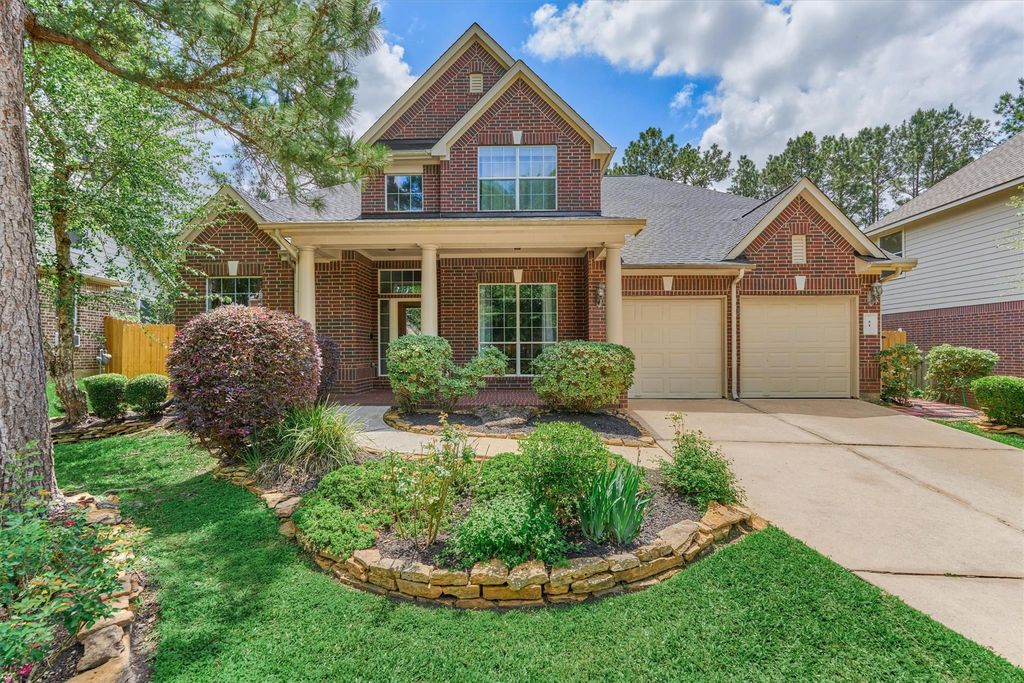 11 N French Oaks Circle, The Woodlands, TX 77382