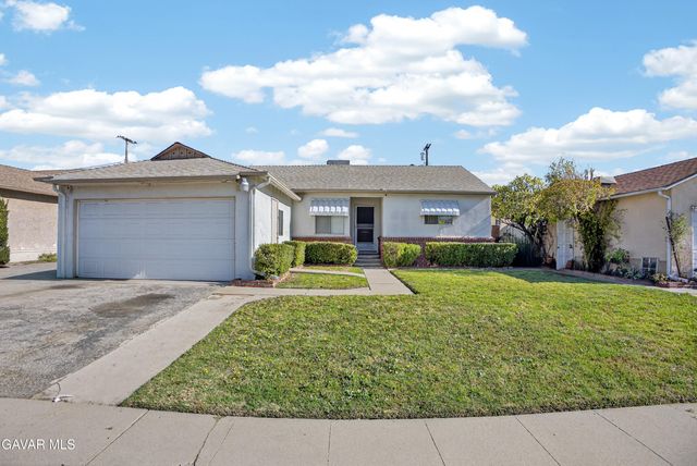 9024 Woodale Avenue, Arleta, CA 91331