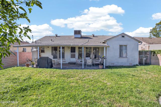 9024 Woodale Avenue, Arleta, CA 91331