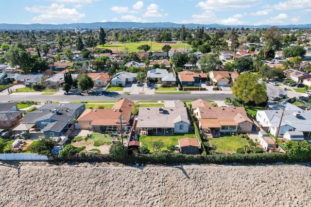 9024 Woodale Avenue, Arleta, CA 91331