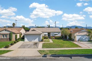 9024 Woodale Avenue, Arleta, CA 91331