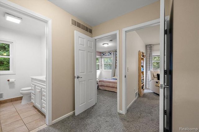 7710 Richardson Road, West Bloomfield, MI 48323