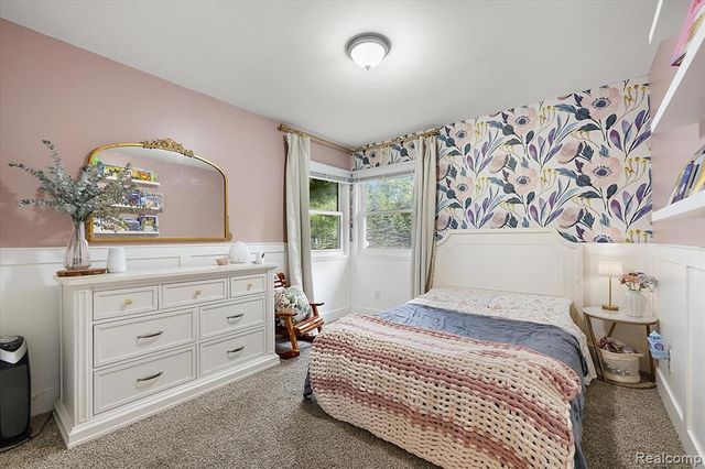 7710 Richardson Road, West Bloomfield, MI 48323