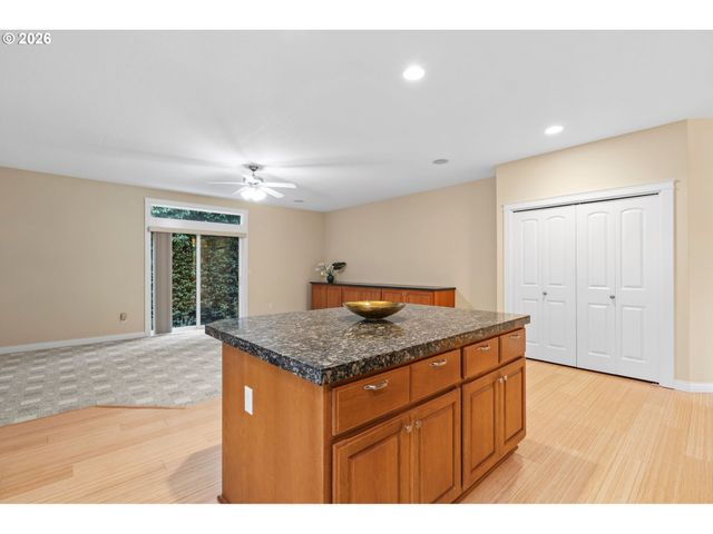 104 Nw 104TH Cir, Vancouver, WA 98685