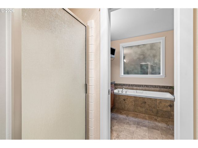 104 Nw 104TH Cir, Vancouver, WA 98685