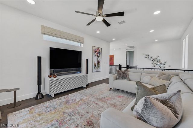 12070 Granite Canyon Street, Las Vegas, NV 89138