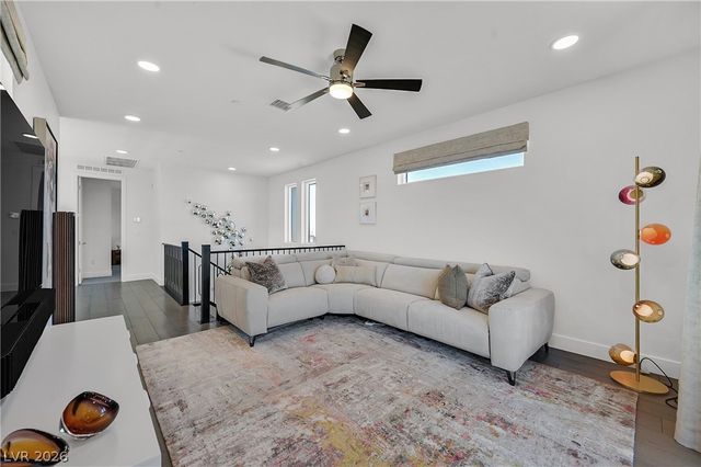 12070 Granite Canyon Street, Las Vegas, NV 89138