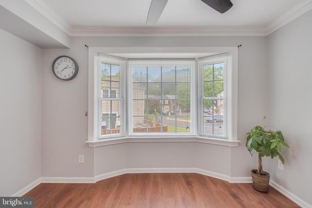 4871 NASH DR, Fairfax, VA 22032