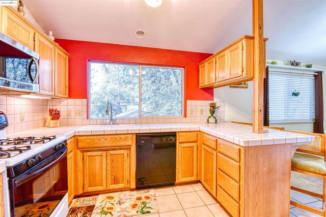 12908 Green Valley Cr, Groveland, CA 95321