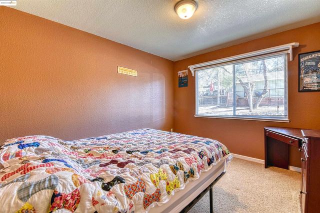 12908 Green Valley Cr, Groveland, CA 95321