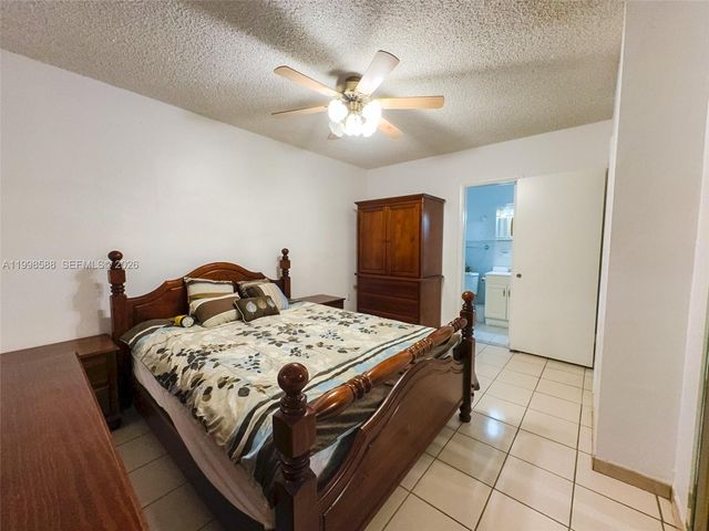 3420 SW 104th Ave ., Miami, FL 33165