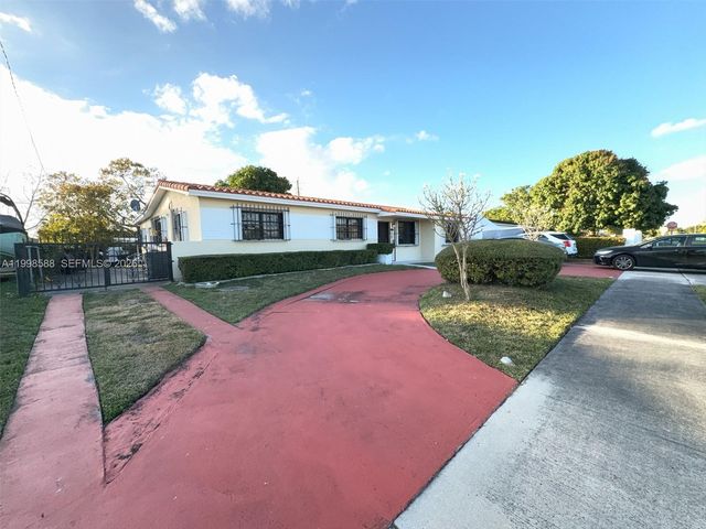 3420 SW 104th Ave ., Miami, FL 33165