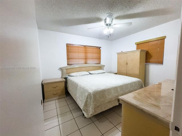 3420 SW 104th Ave ., Miami, FL 33165