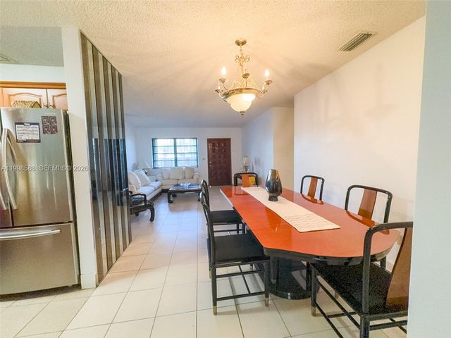 3420 SW 104th Ave ., Miami, FL 33165