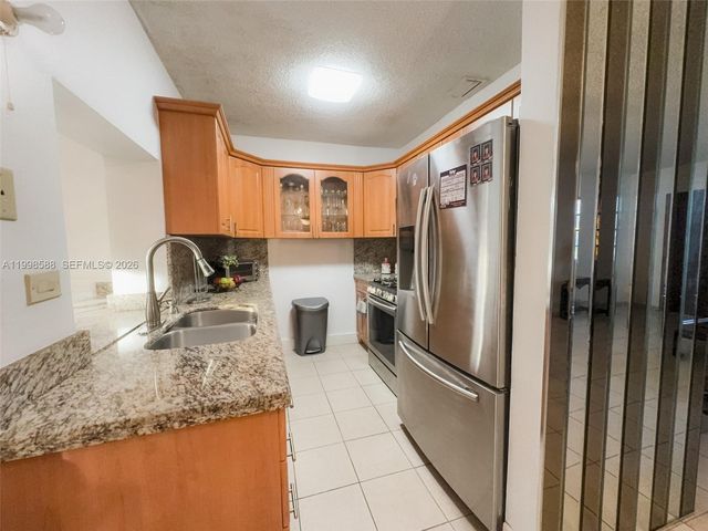 3420 SW 104th Ave ., Miami, FL 33165