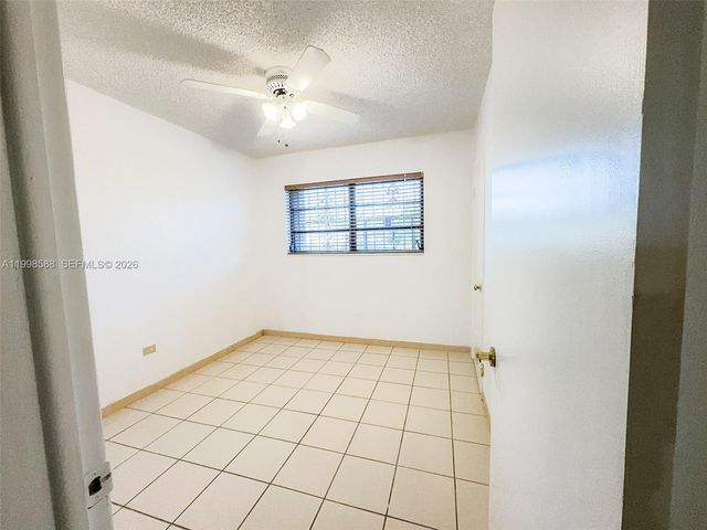 3420 SW 104th Ave ., Miami, FL 33165