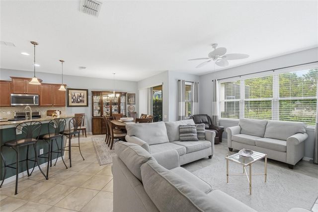212 GRANADA LANE, Davenport, FL 33837