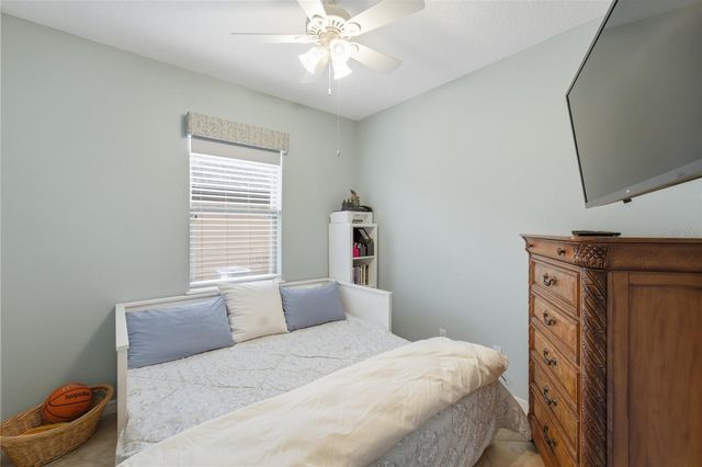212 GRANADA LANE, Davenport, FL 33837