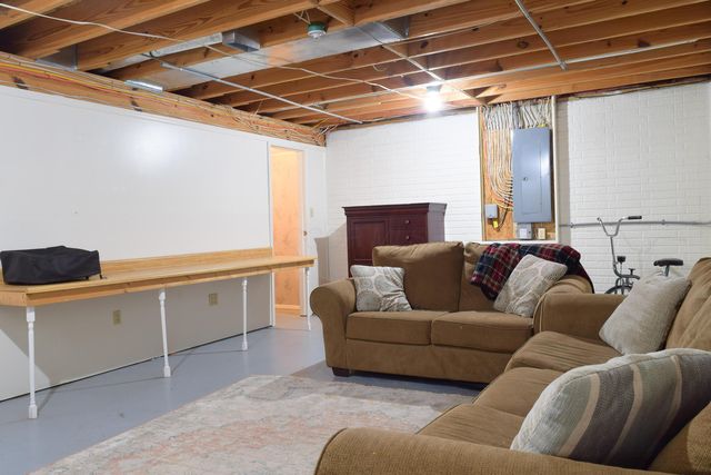 8801 Somerset Road, Thornville, OH 43076