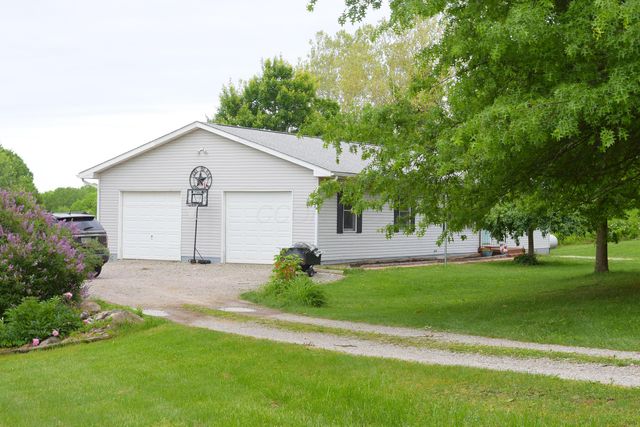 8801 Somerset Road, Thornville, OH 43076