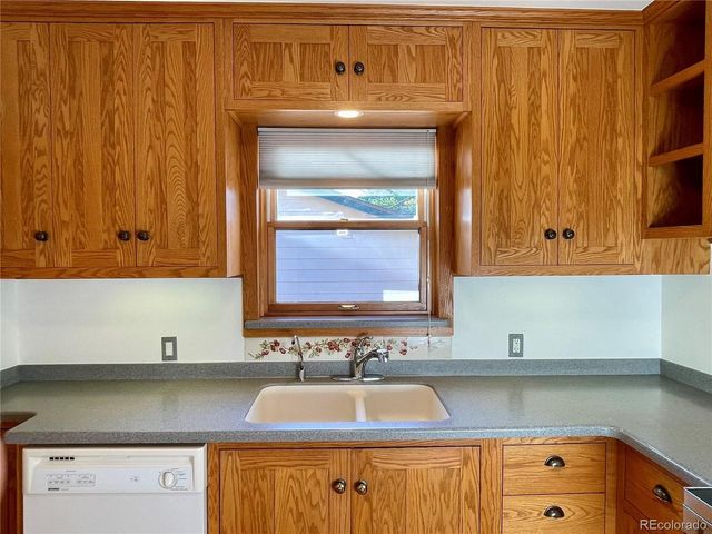 1233 Cook St, Denver, CO 80206