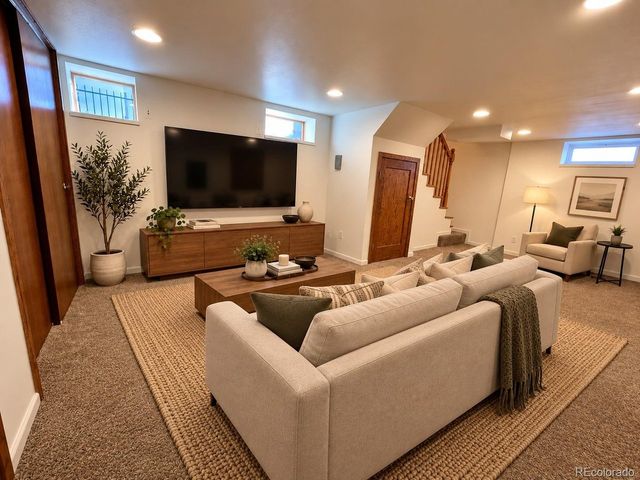 1233 Cook St, Denver, CO 80206