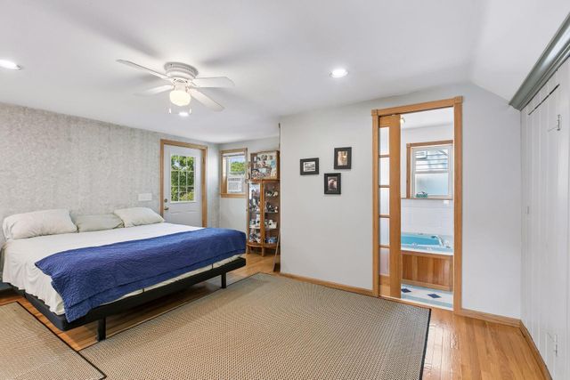 2908 Hampshire Avenue S, Saint Louis Park, MN 55426
