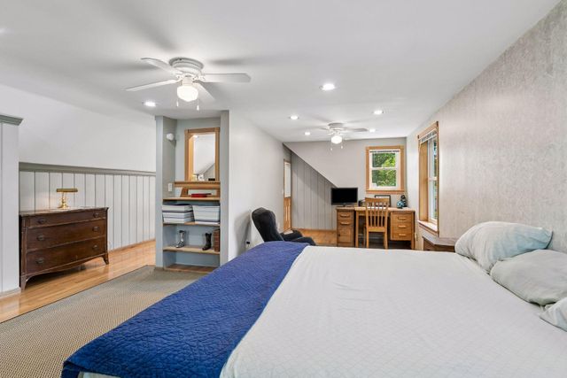 2908 Hampshire Avenue S, Saint Louis Park, MN 55426
