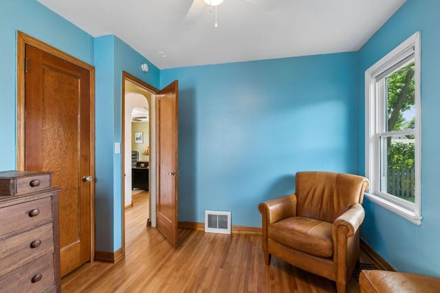 2908 Hampshire Avenue S, Saint Louis Park, MN 55426