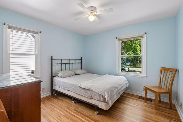 2908 Hampshire Avenue S, Saint Louis Park, MN 55426