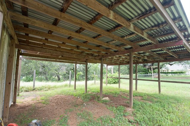 121 W Stonecastle DR, Granite Shoals, TX 78654